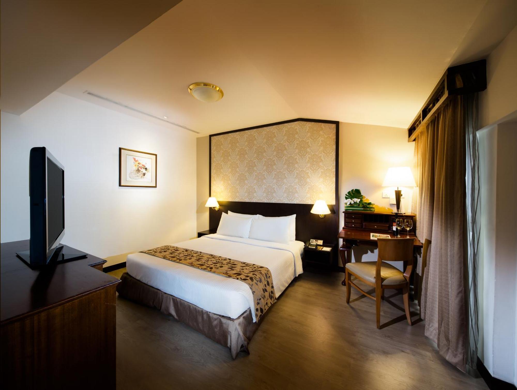 Premier Room